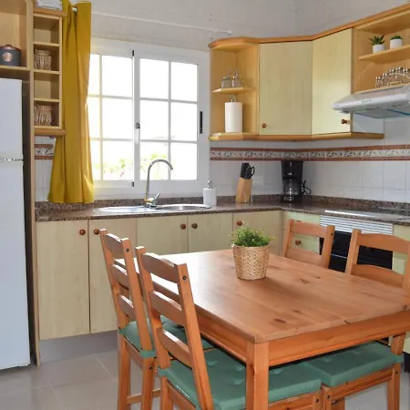 Mirafondo * Playa Honda (Lanzarote)